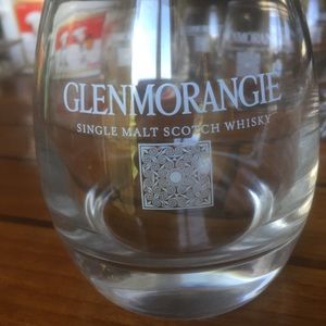 Glenmorangie whiskey glasses